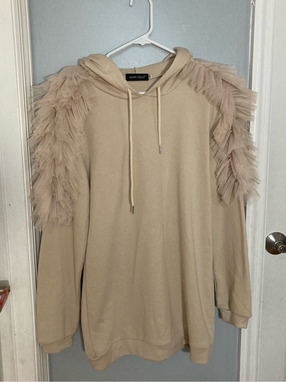 Miss Ord Beige Pullover Hoodie Ruffle Shoulder Long Sleeve Drawstring Size M
